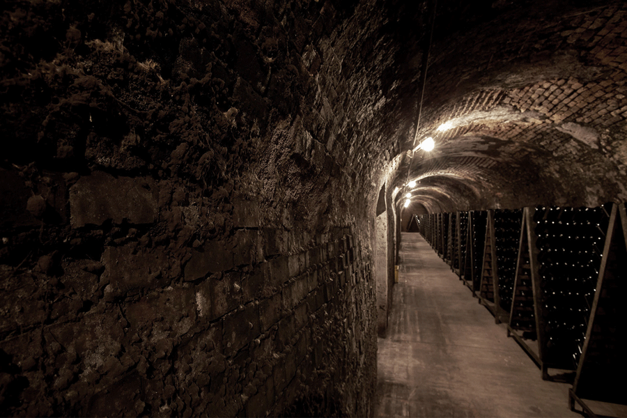Tunely ve vinařství Contadi Castaldi